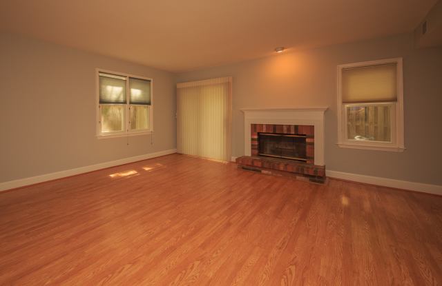 3817 Courtland Circle Gallery 4