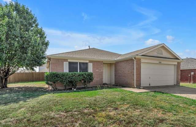 2312 Tailburton Court Gallery 2