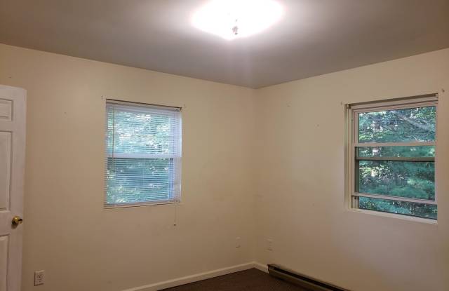 7 WOODRIDGE CIR Gallery 2