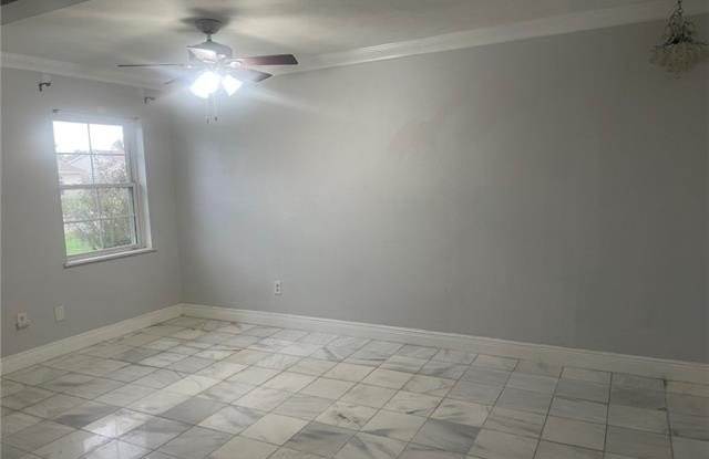 413 BANNERWOOD Drive Gallery 4