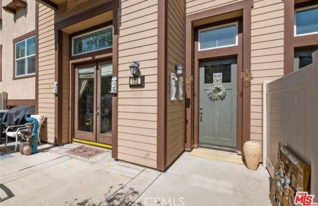 732 Tennis Club Ln Gallery 3