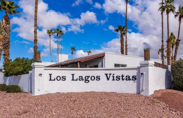 Beautiful updated condo in Los Lagos Upstairs unit. photos photos