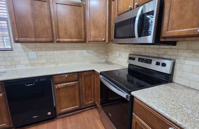 Spacious 5-Bedroom Home the Anthem neighborhood of Broomfield Gallery 4