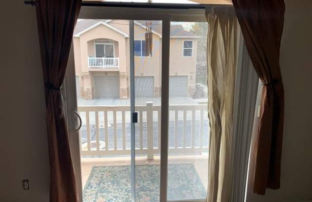 3480 Ashby Cove Gallery 2