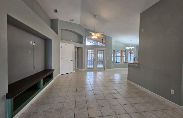 Gated Community Clermont, FL - Spacious 3-bed, 2-bath Designed for Comfortable Everyday Living! Gallery 3