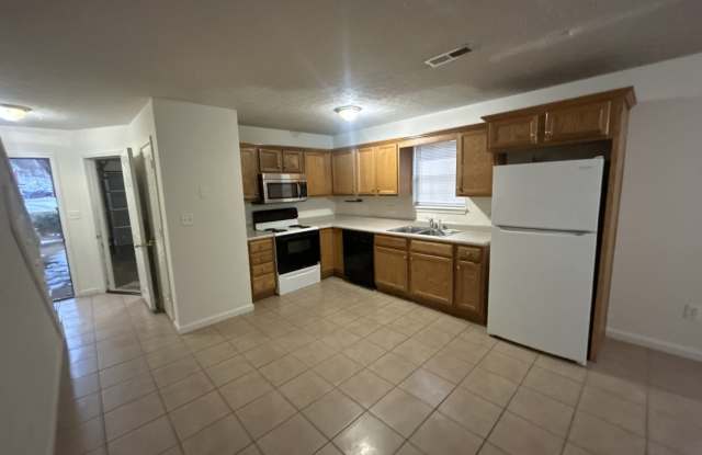 132 Ash Court - 1 photos photos