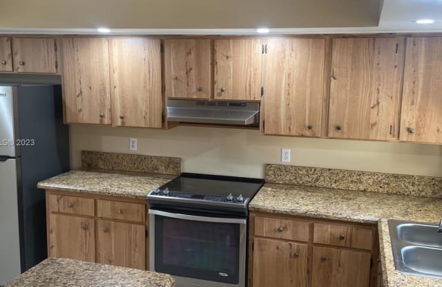 8107 SW 24th St - 8107 Southwest 24th Street, North Lauderdale, FL 33068 8107 SW 24th St - 8107 Southwest 24th Street, North Lauderdale, FL 33068