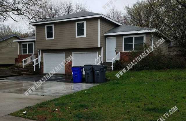 Spacious Olathe Duplex-Available in JUNE!! photos photos Spacious Olathe Duplex-Available in JUNE!! photos photos