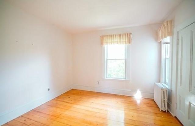 170 Pleasant Street Gallery 2
