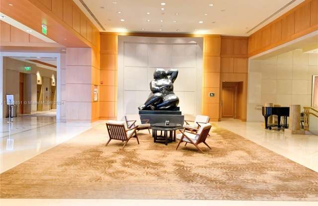 1435 Brickell Ave photos photos