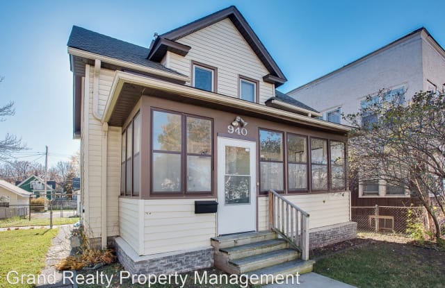 940 Edmund Avenue - 940 Edmund Avenue, St. Paul, MN 55104