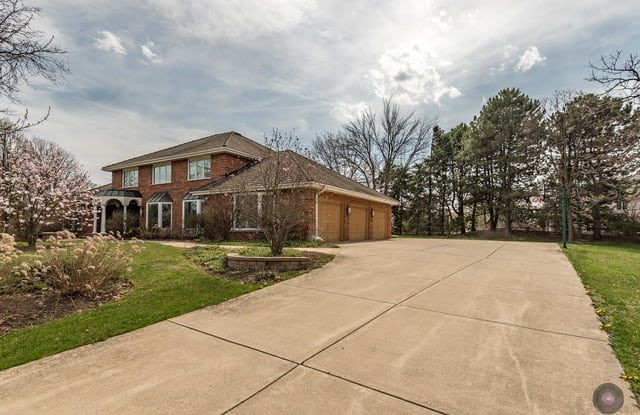 1618 Midwest Club Parkway - 1618 Midwest Club Parkway, Oak Brook, IL 60523
