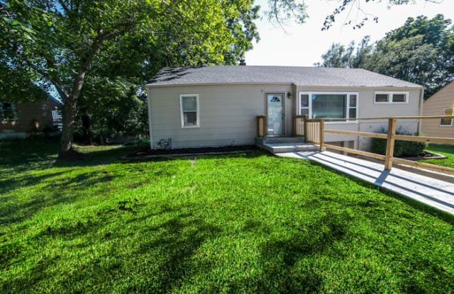 3715 Delridge Rd - 3715 Delridge Road, Independence, MO 64052