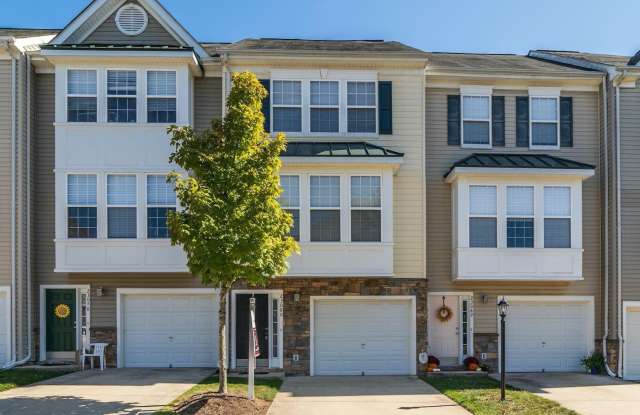 23080 FONTWELL SQUARE - 23080 Fontwell Square, Oak Grove, VA 20166