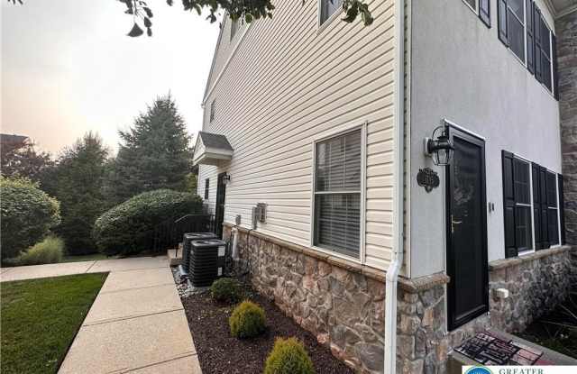 1795 Chateau Gallery 2