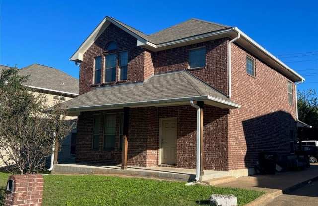 306 Sterling Street - 306 Sterling Street, College Station, TX 77840