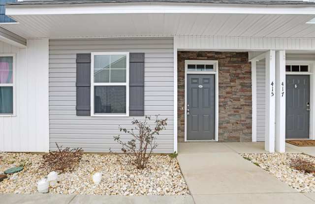 Large 3 story townhome near beach with community POOL and GYM! photos photos