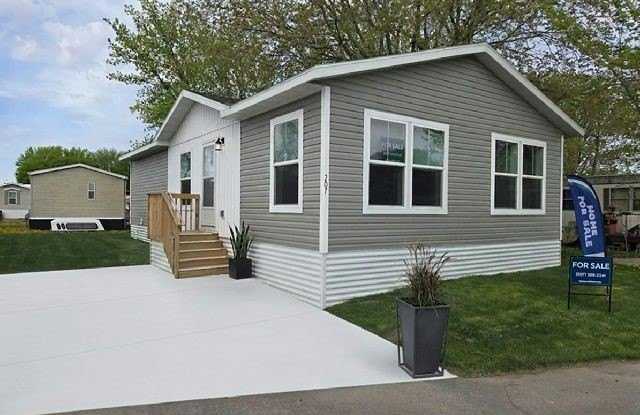 207 Spruce Lane photos photos