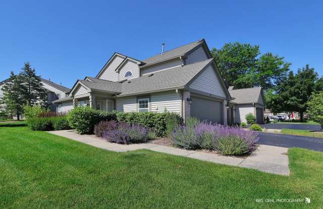 211 Dogwood Court - 211 Dogwood Court, Lindenhurst, IL 60046