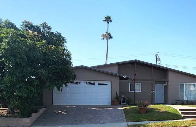Your Perfect Ventura Retreat 4 bedroom 2 full bathrooms– Elegant Single-Story Living with Room to Relax  Entertain photos photos