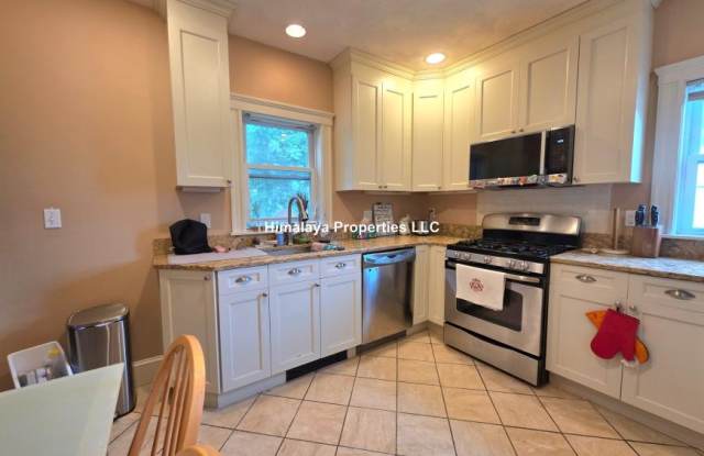35 Saint Clements Rd. Gallery 3