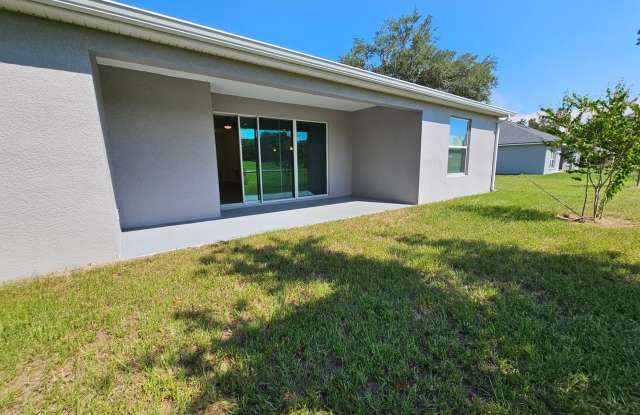 COMING SOON!! BEAUTIFUL 4/2 HOME 3 CAR GARAGE IN PALM COAST Gallery 3