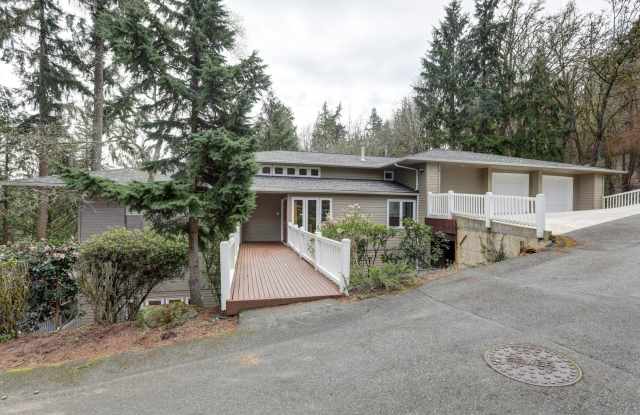 Where Architecture Meets Nature – Private Mercer Island Gem photos photos