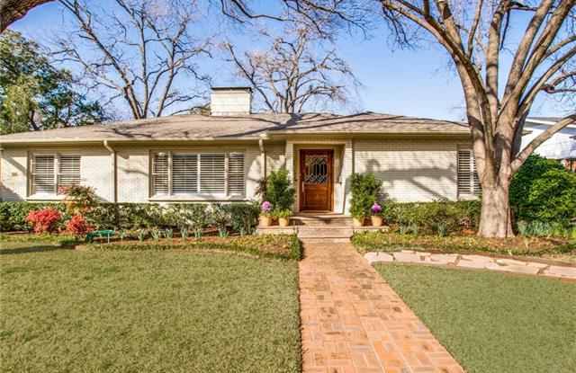 5321 Drane Drive Gallery 2