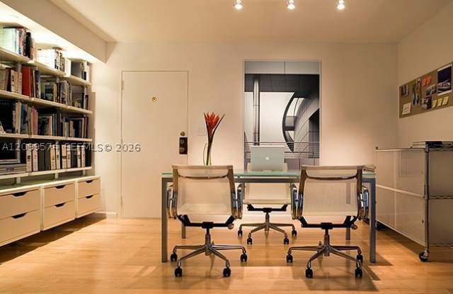 1450 Brickell Bay Dr Gallery 3