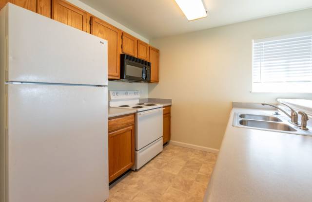 Highline Pointe Apts. photos photos