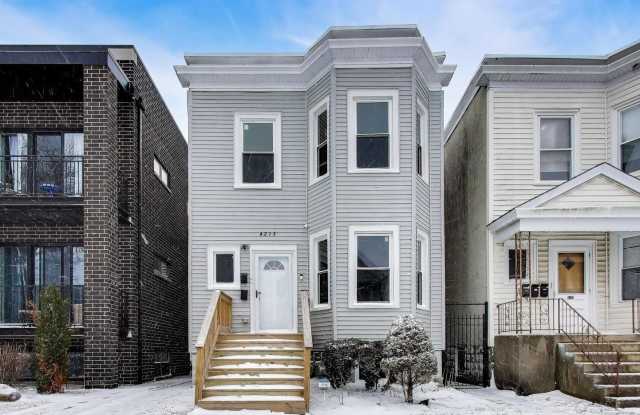 4213 W Roscoe Street unit: 1 photos photos 4213 W Roscoe Street unit: 1 photos photos