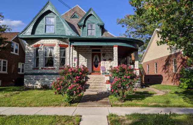 306 Harahan Boulevard photos photos