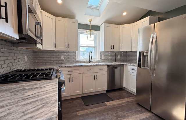 Single Family 4 Bed - Aston Gallery 3