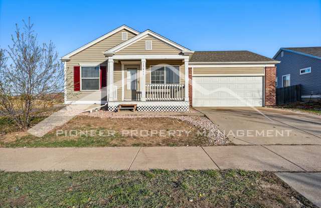 Spacious 3-Bedroom Home with Modern Features and Private Yard photos photos Spacious 3-Bedroom Home with Modern Features and Private Yard photos photos