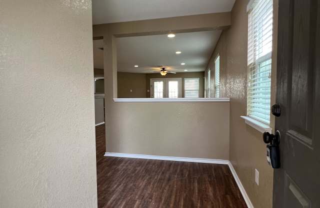 9058 Canter Horse Gallery 2