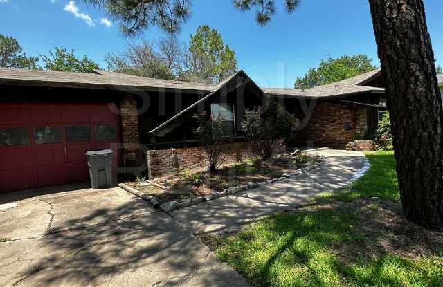 214 Brookhaven - Commerce Gallery 3
