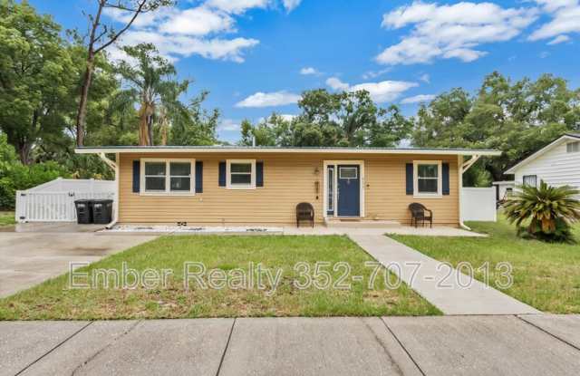 550 Plumosa Drive - 550 Plumosa Drive, Sanford, FL 32771