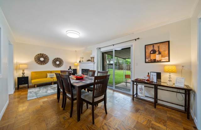 4016 E 51st Pl Gallery 4