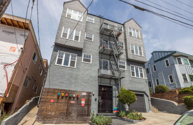 421 Van Dyke Avenue Gallery 3
