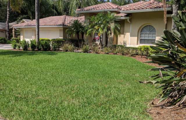 1563 E Lake Woodlands Pkwy Gallery 2