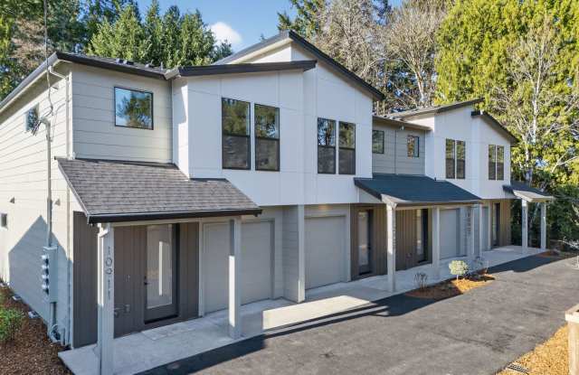 Brand New top notch 3 Bed/2.5 Bath Townhome in desirable Milwaukie neighborhood! photos photos