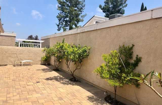 28082 Palmetto Court Gallery 3