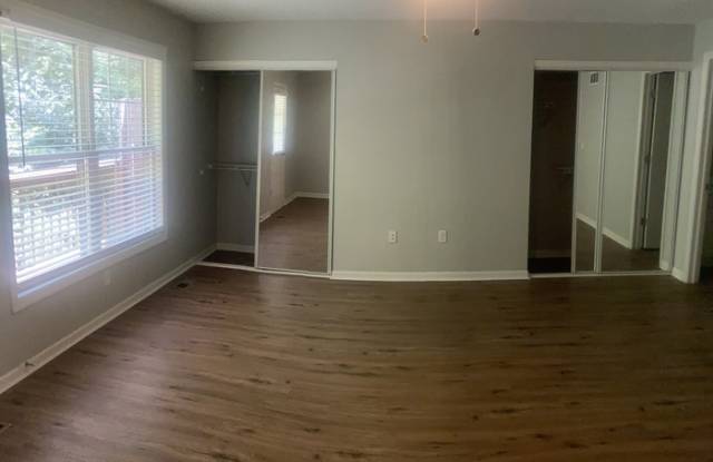 2026 Benton Road Gallery 4