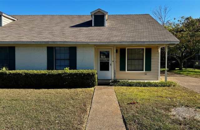 2602 Comanche Trail - 2602 Comanche Trail, Waco, TX 76712