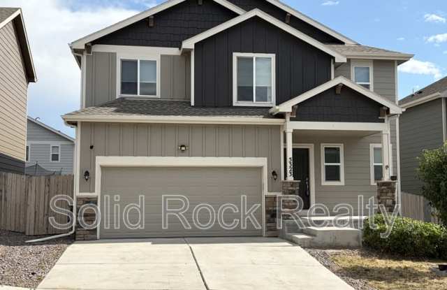5323 Pabst Dr photos photos