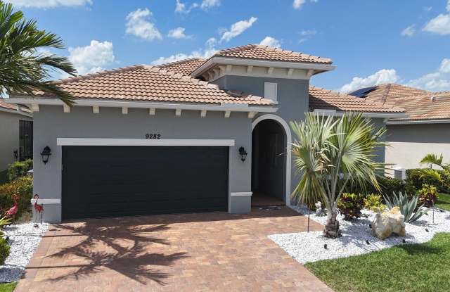 9282 SW Miracoli Way Gallery 4