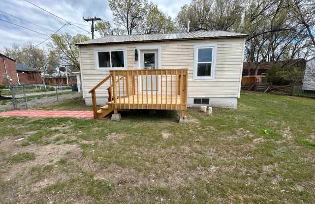 3 Bedroom 1 Bath Beautiful House with Fenced Yard Garage photos photos 3 Bedroom 1 Bath Beautiful House with Fenced Yard Garage photos photos