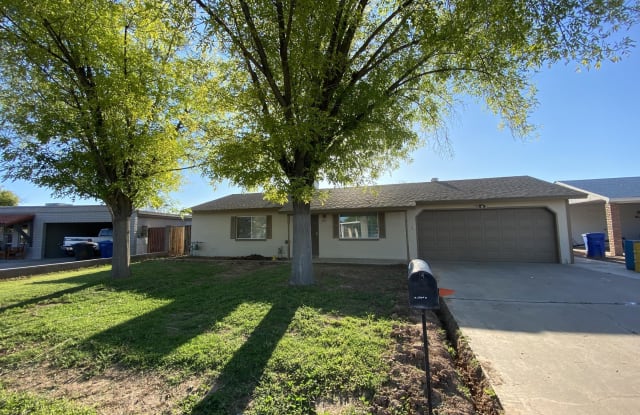 902 S KACHINA -- - 902 South Kachina, Mesa, AZ 85204