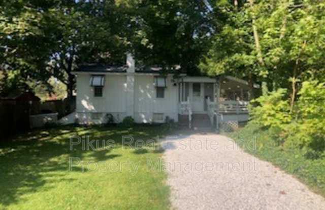 1457 Honodle Avenue - 1457 Honodle Avenue, Akron, OH 44305