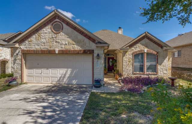 BEAUTIFUL SINGLE STORY HOME IN HILLS OF RIVERMIST Gallery 1